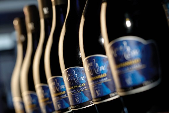 ambalaj tasarım etiket tasarımı imaj tasarımı kurumsal kimlik tasarımı profesyonel fotoğraf çekimi